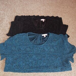 (2) XL Teddi Rose Lace Short Sleeve Shirts